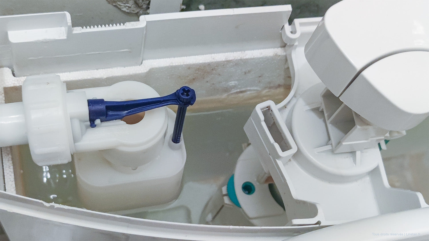 Pièces détachées réservoir AP117 double touche Geberit