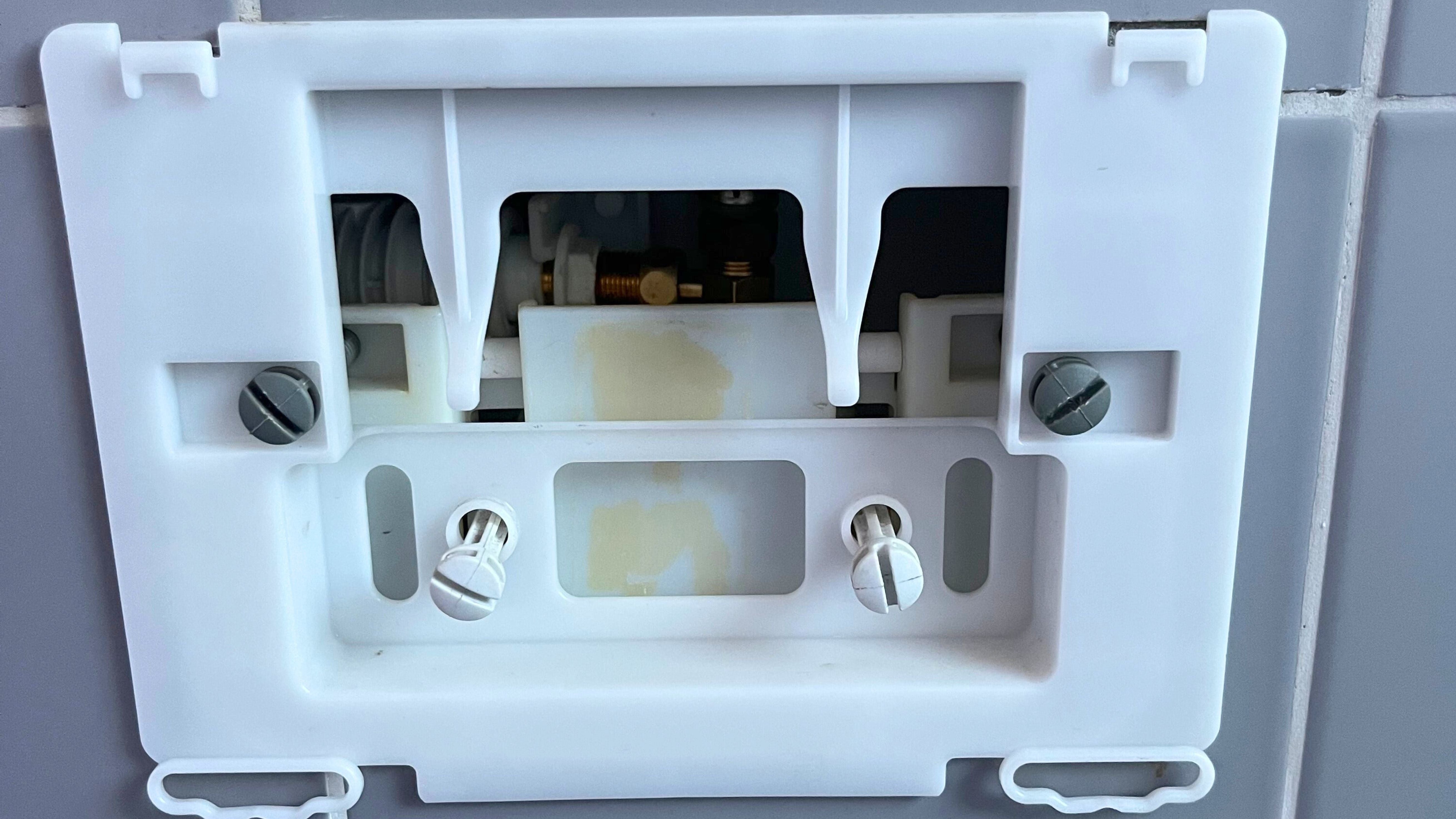 Réservoir Idéal Standard chasse d'eau Linstan